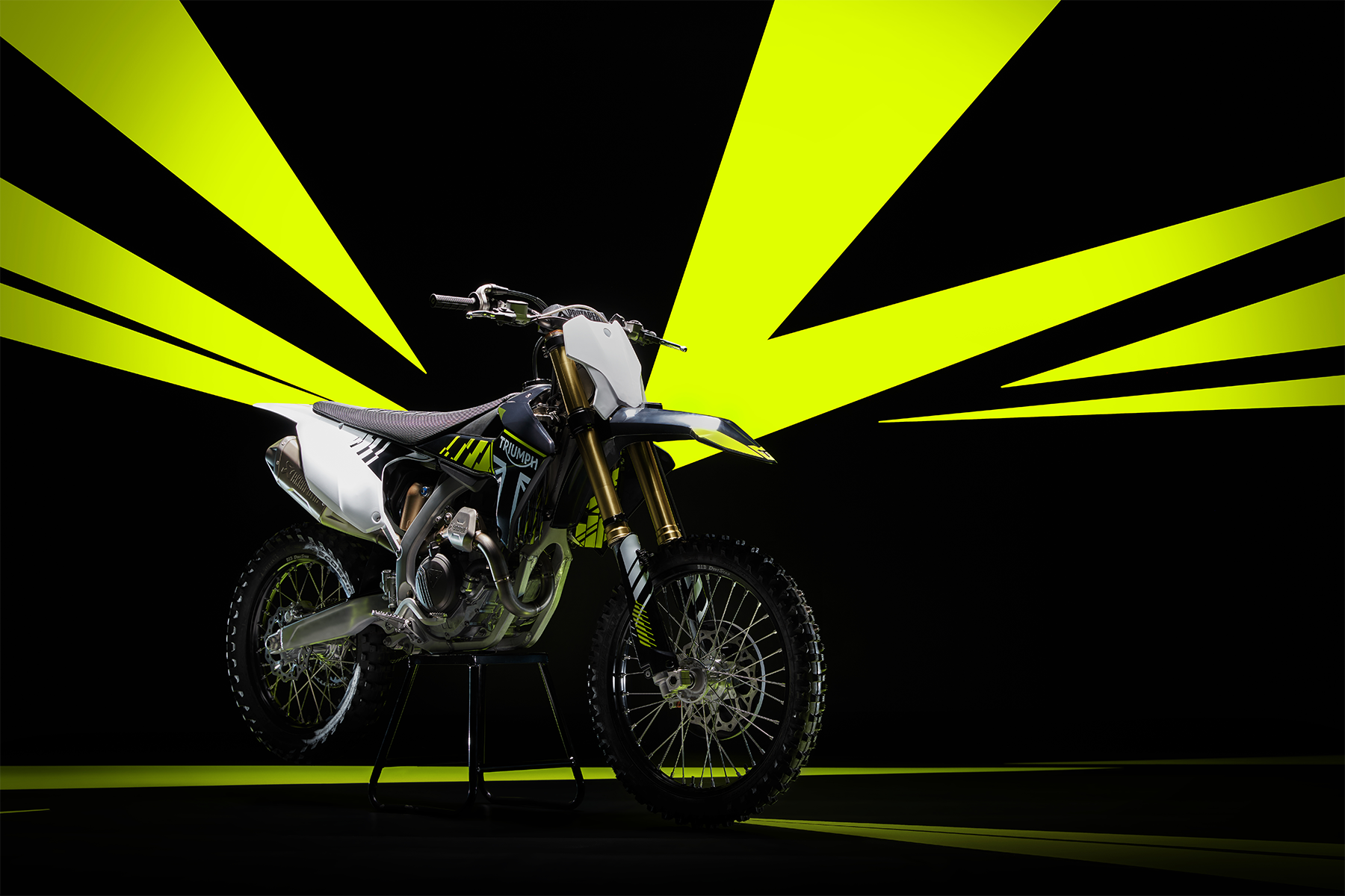 Triumph-yeni-TF-250-X-Blog-Kapak