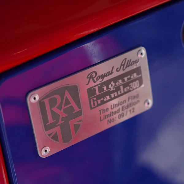 Tigara-Grande-300-London-Edition (5)