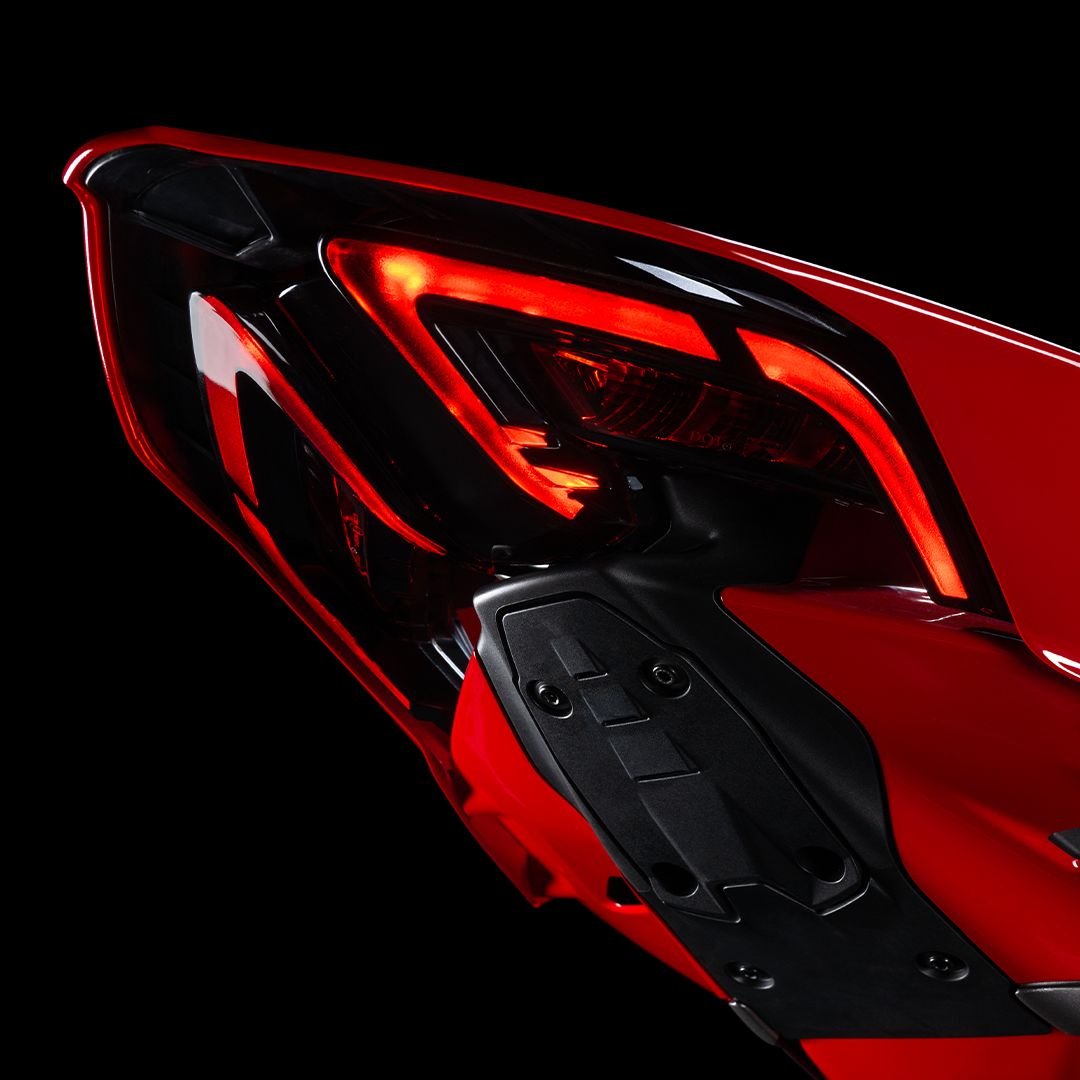 yeni-panigale-v4-blog-gorsel5