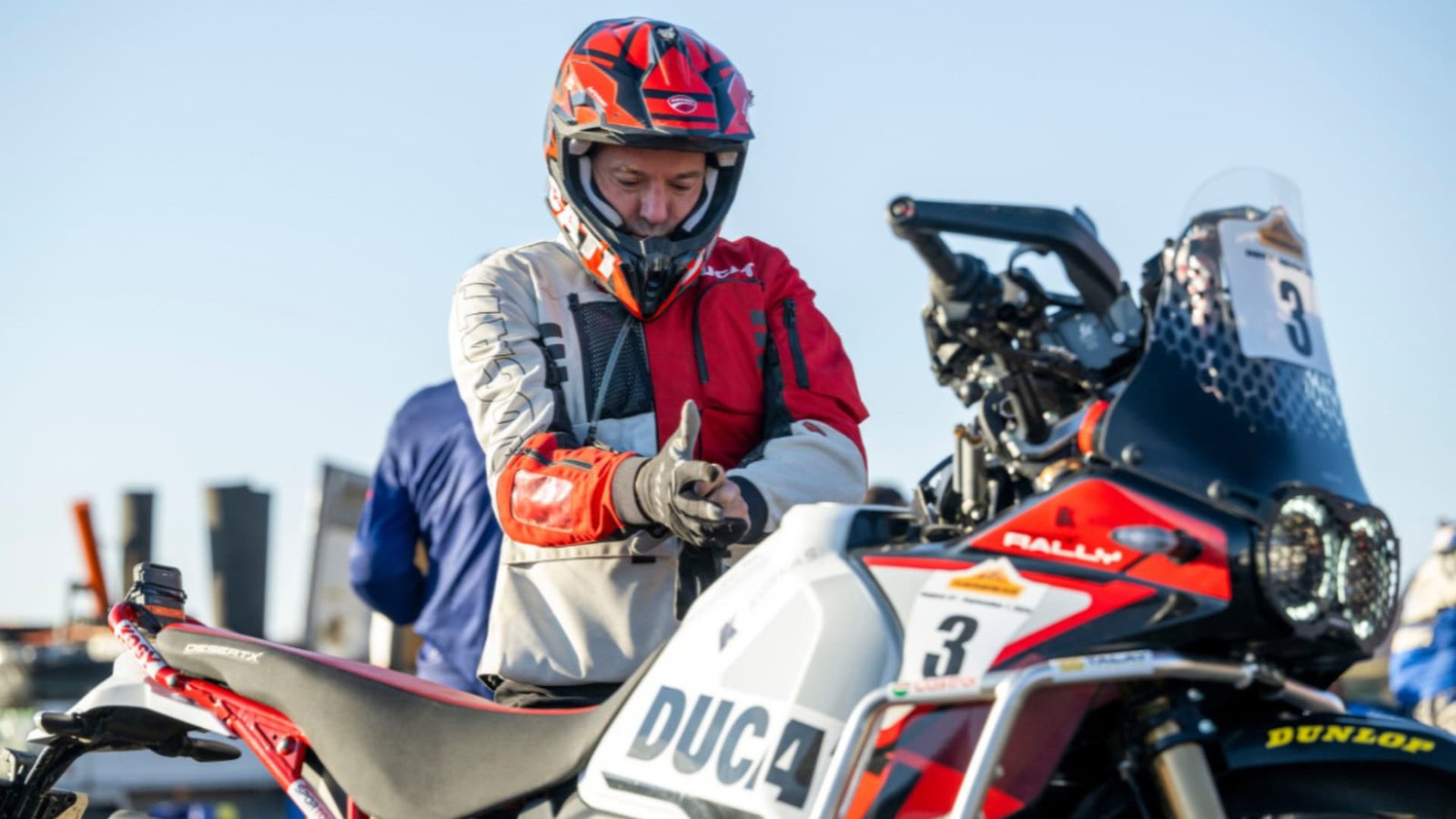 transanatolia-2024-rallisinin-ucuncu-gunu-basariyla-tamamlandi-blog-gorseli (9)