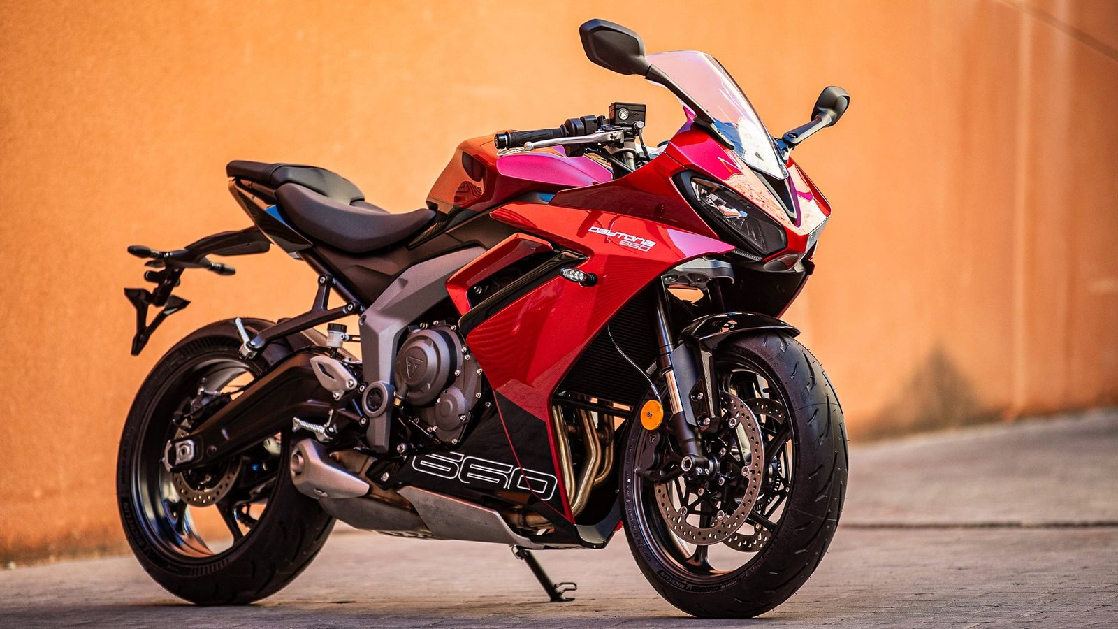 triumph-daytona-660-blog-2