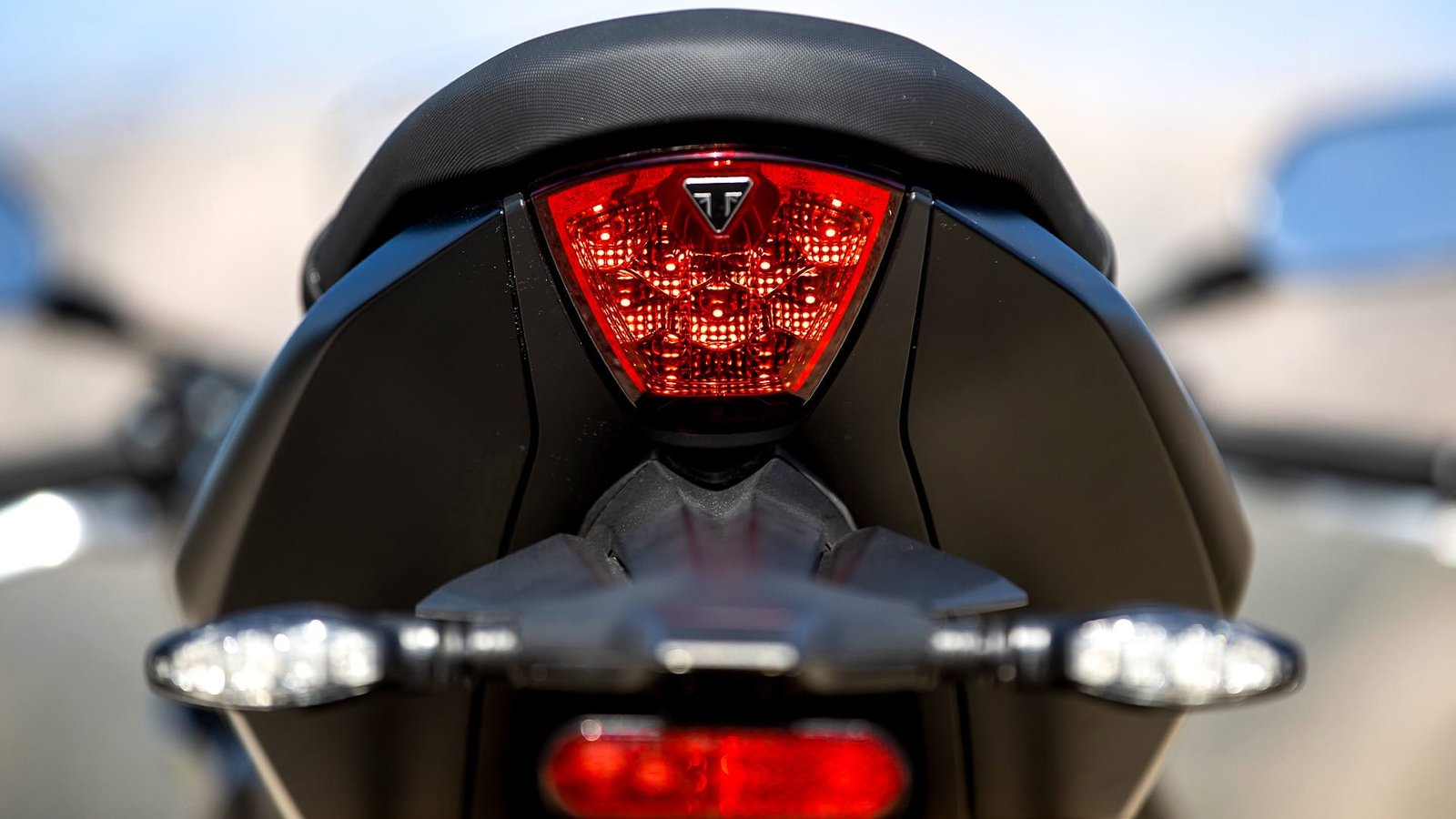 triumph-daytona-660-blog-5