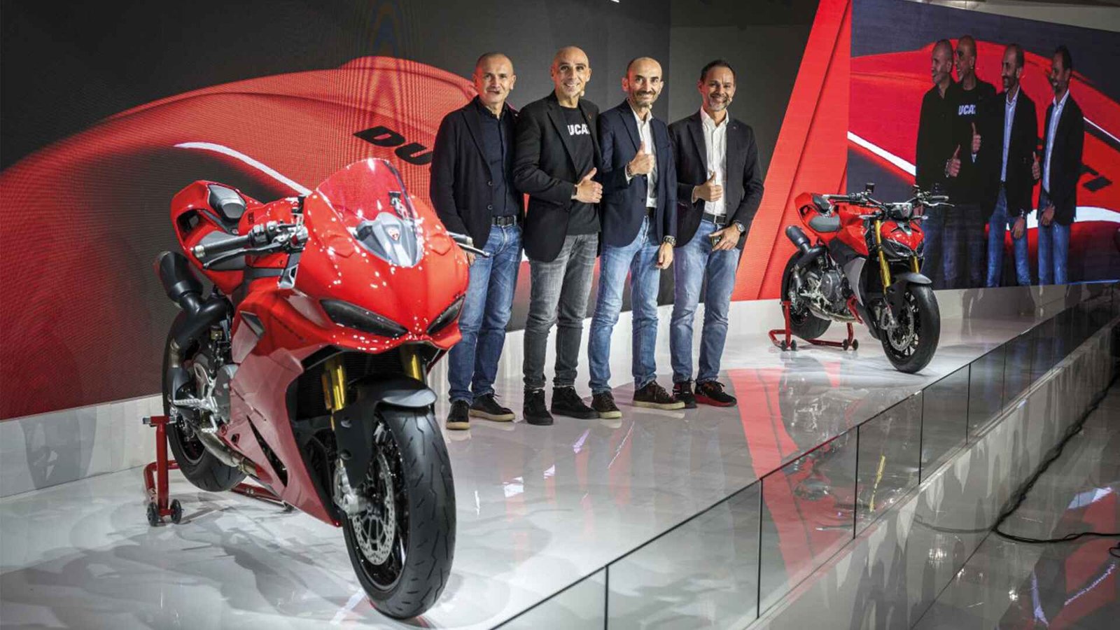 eicma-2024te-ducati-yildiz-gibi-parladi-blog-gorseli-6