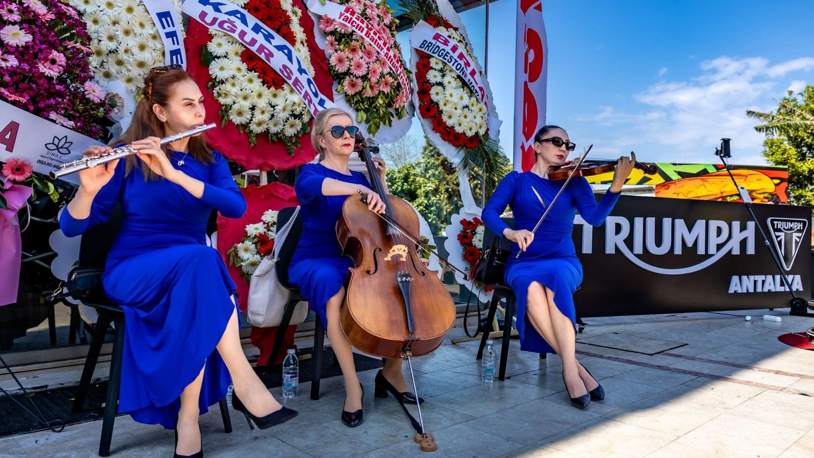 korlas-antalyada-yeni-triumph-magazasini-hizmete-acti (6)