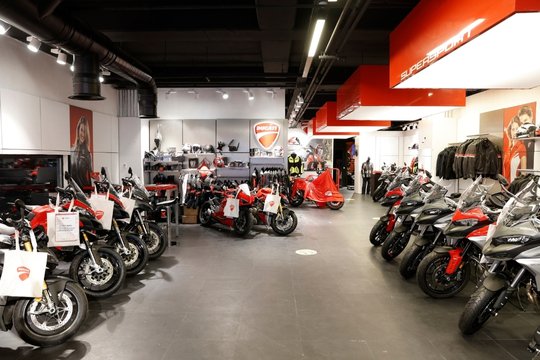 Ducati-Magaza-Gorseli-1