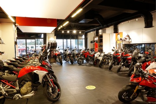 Ducati-Magaza-Gorseli-2
