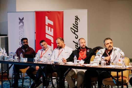 Yetkili-Bayi-Toplantisi-Gorseli-1